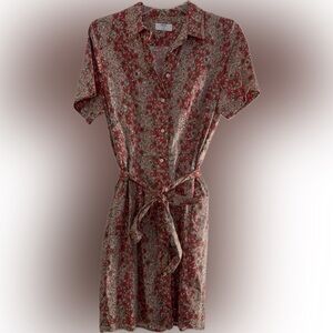 UNTUCKit Women's Floral Blouse - Red and Green